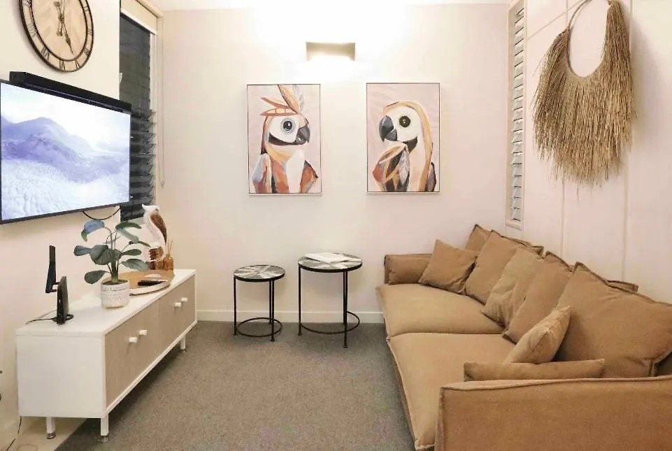 Tranquil Treetop Retreat Minutes From The Beach 7405 Apartment Noosa Heads 0*,  Australia